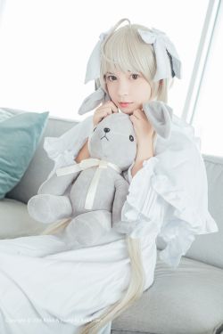 张一山杨紫狂吻图片
